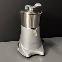 Соковижималка електрична для цитрусових GoodFood FJ100