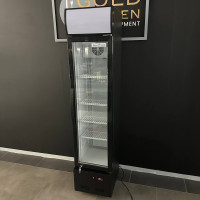 Холодильна шафа для напоїв GoodFood BC160BB2LED