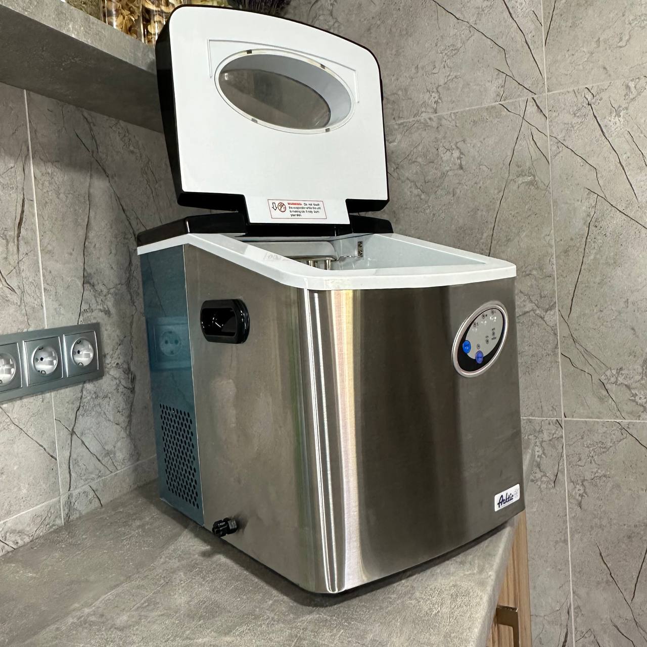 Льодогенератор пальчикового льоду KITCHEN LINE 15