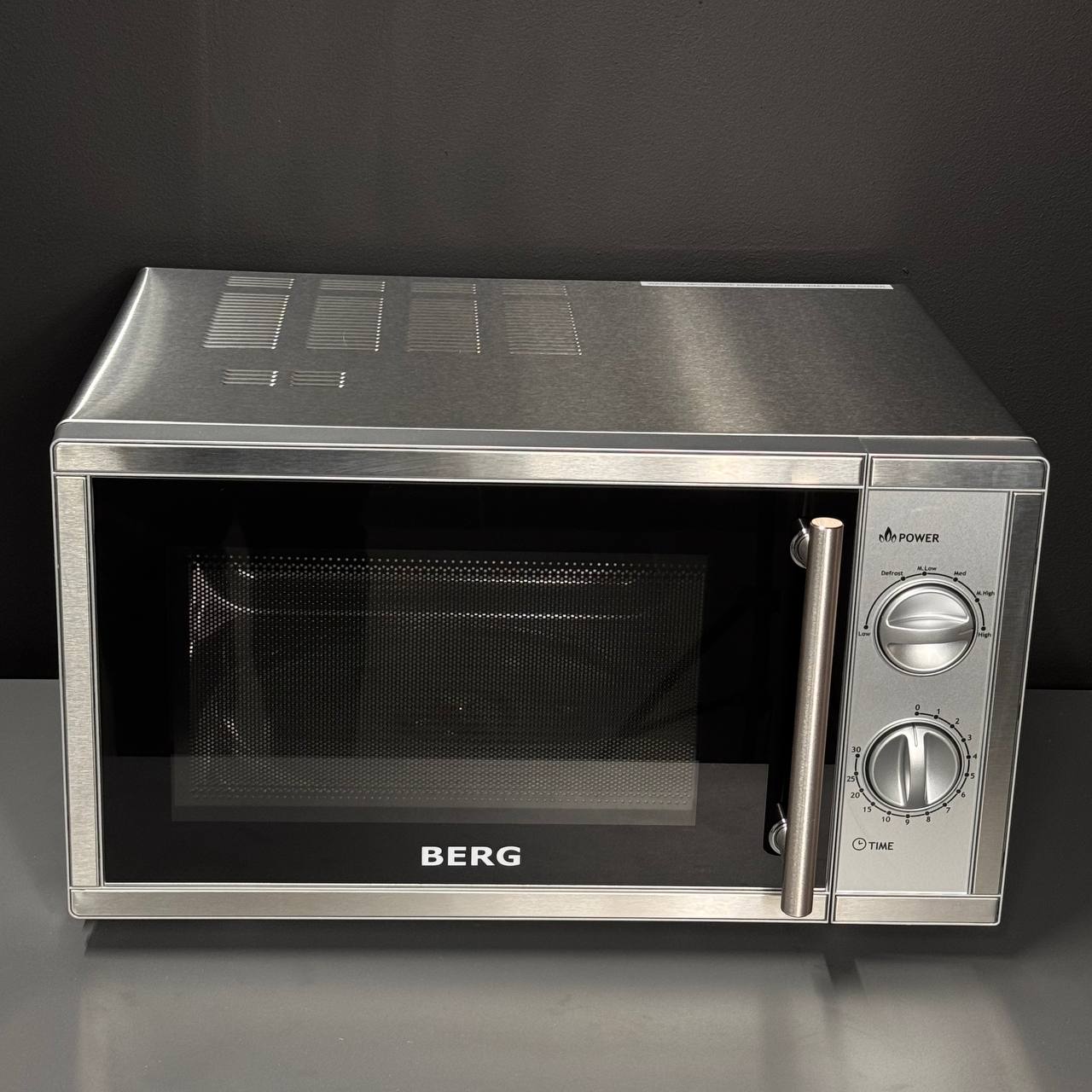 Микроволновая печь Berg BI2006