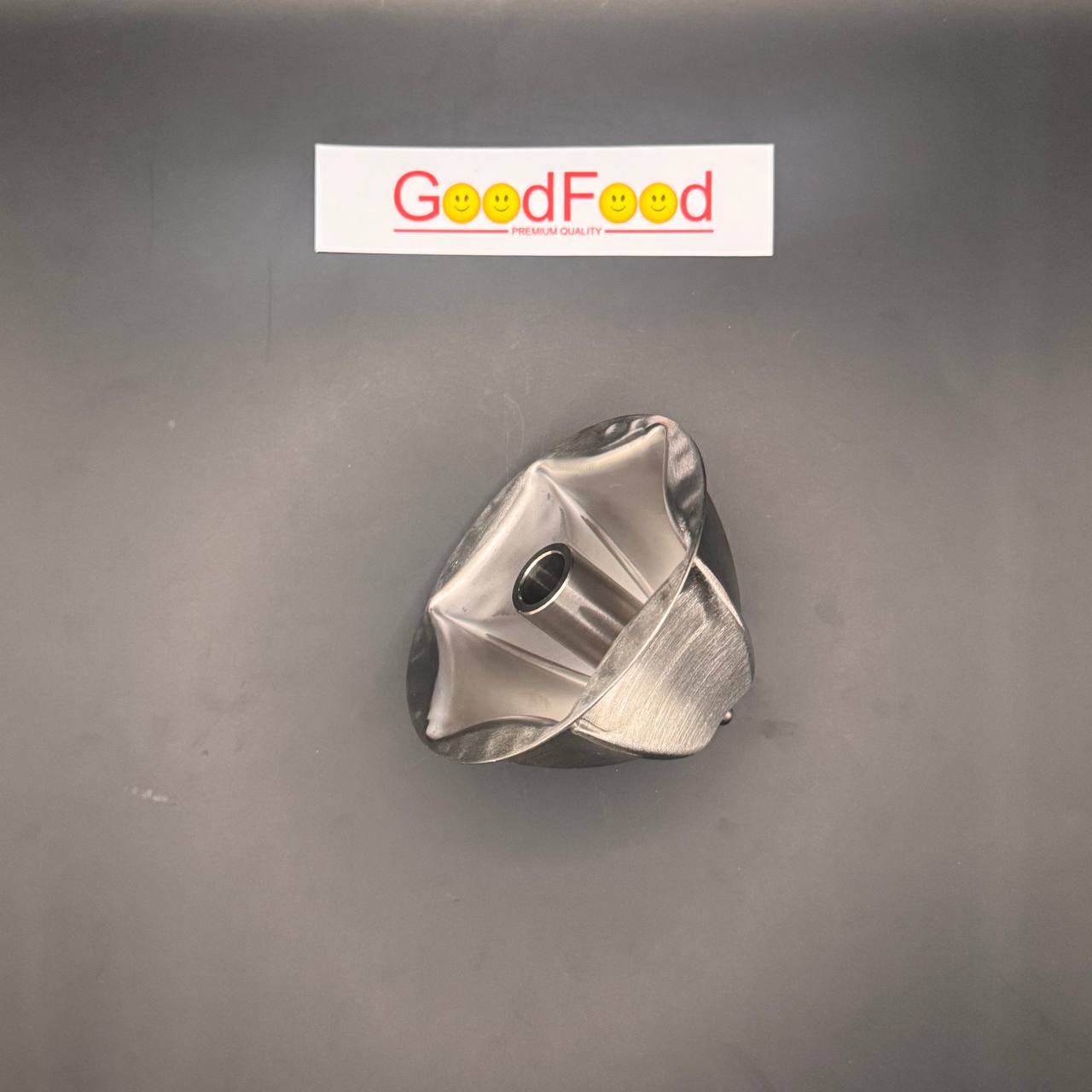 Конус нижний из нержавеющей стали для соковыжималки GoodFood FJ100 