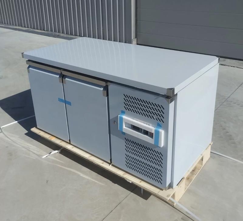 Морозильный стол Gooder GN2100ВТ