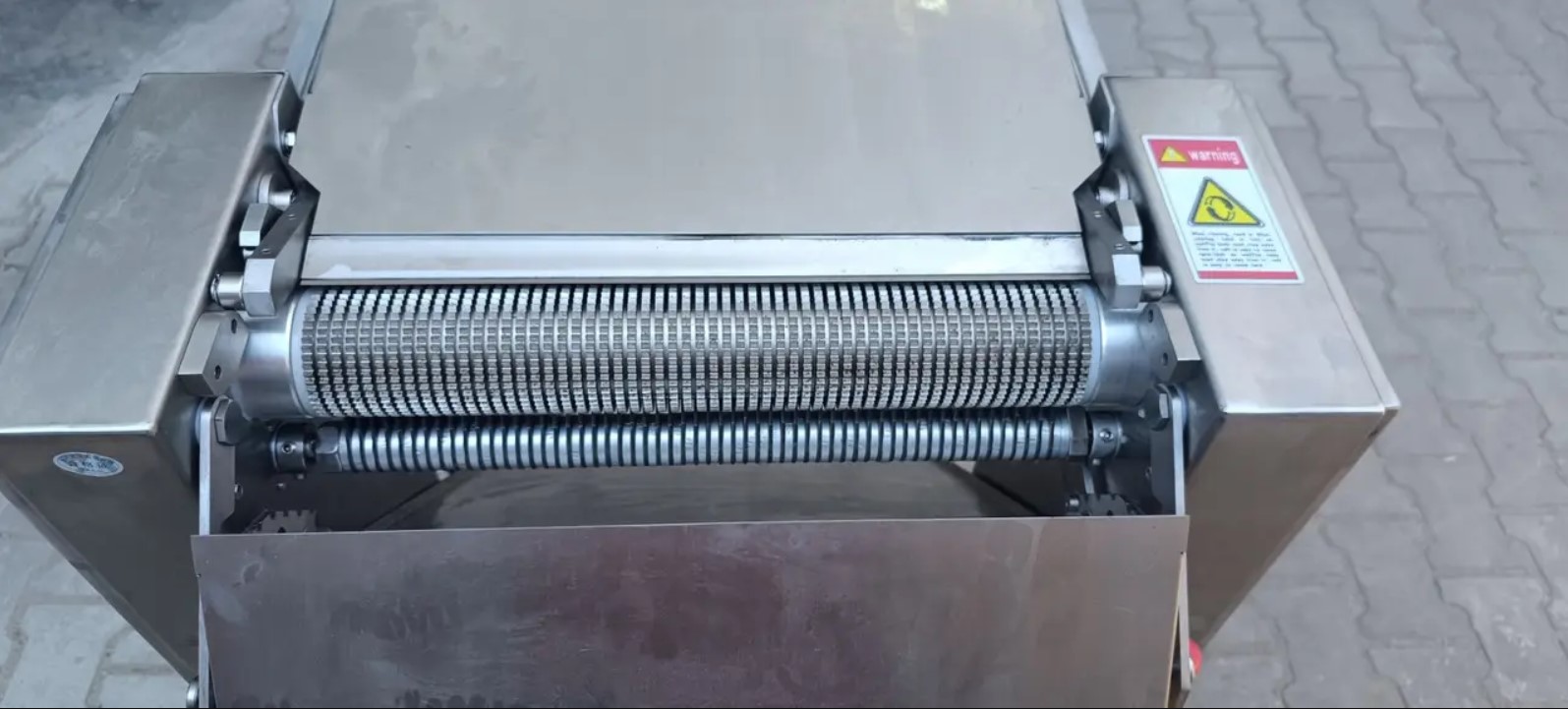 Машина для зняття шкури (свинної) та нарізки м’яса на шпик Vektor NSQP-435