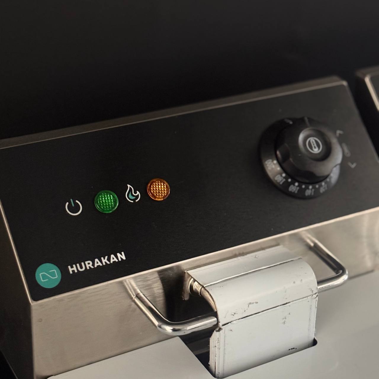 Фритюрниця Hurakan HKN-FT66N