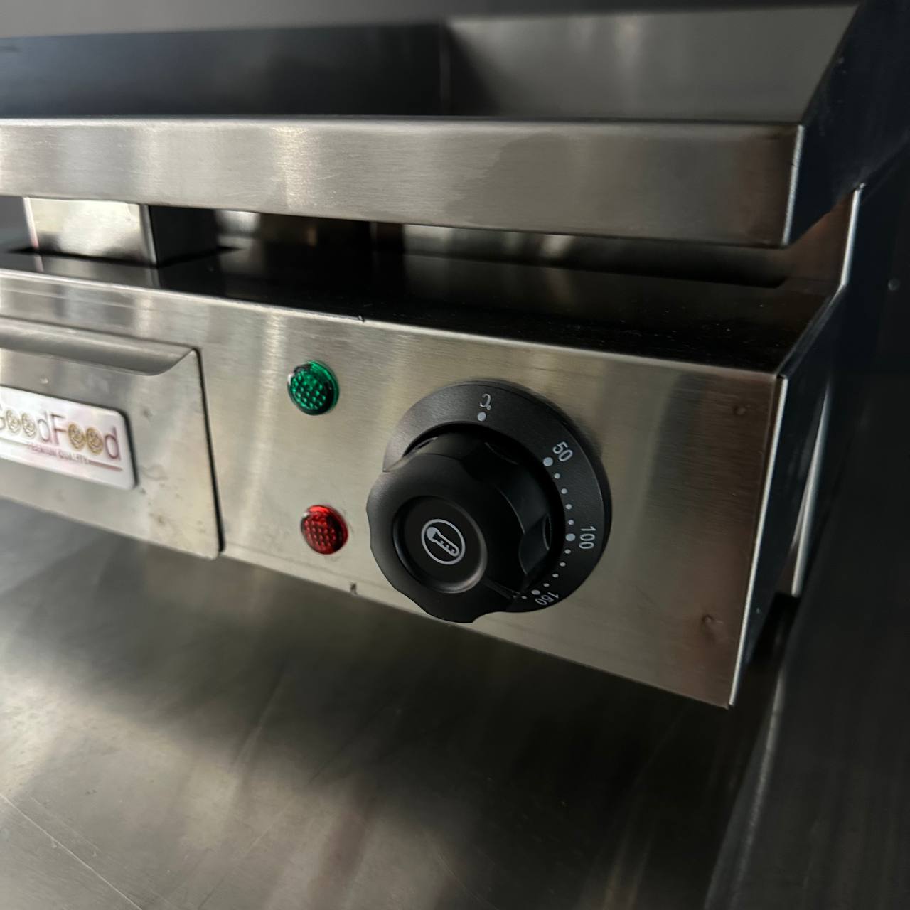 Жарочна поверхня GoodFood EG30