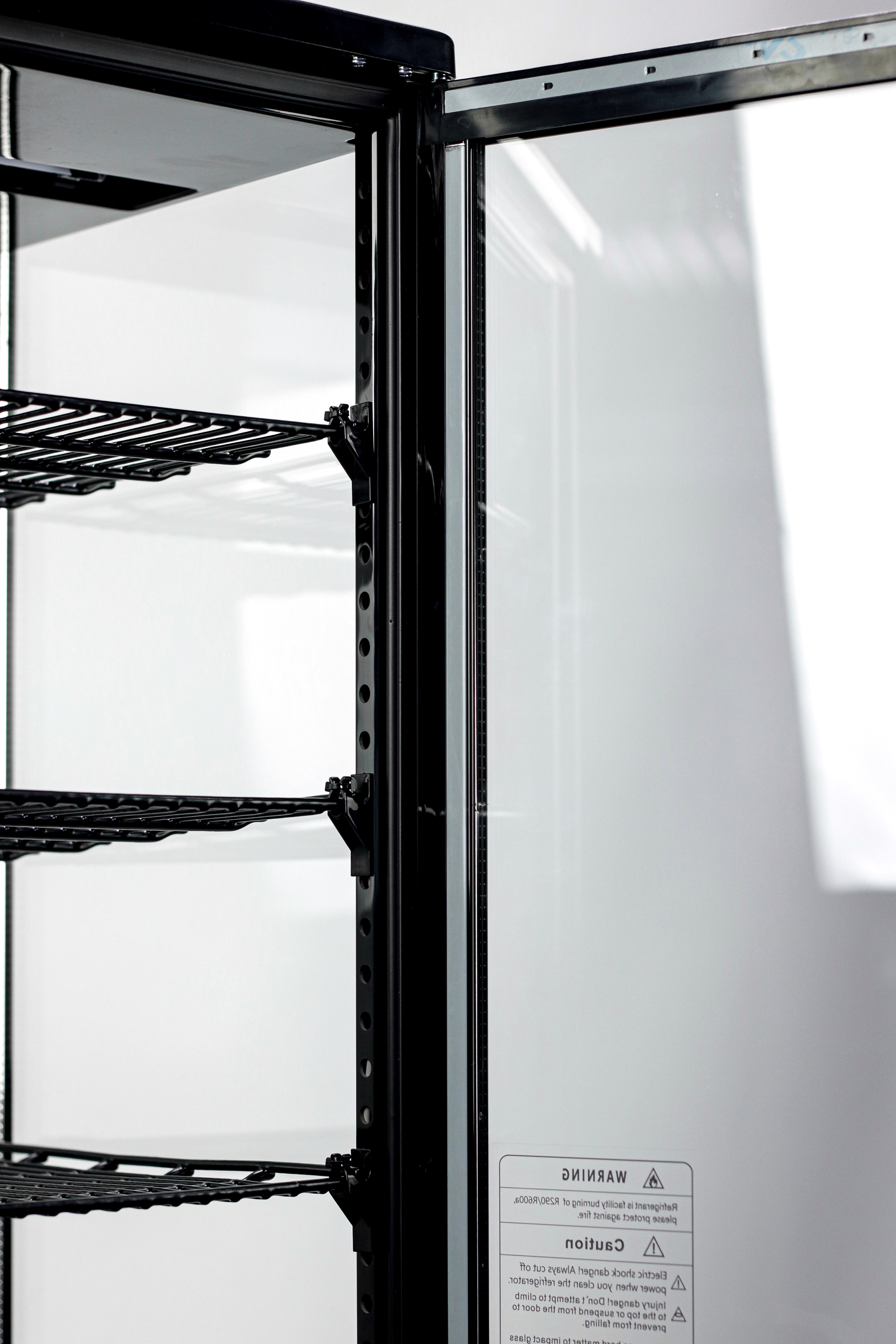 Холодильна вітрина HURAKAN HKN-UPD78B BLACK