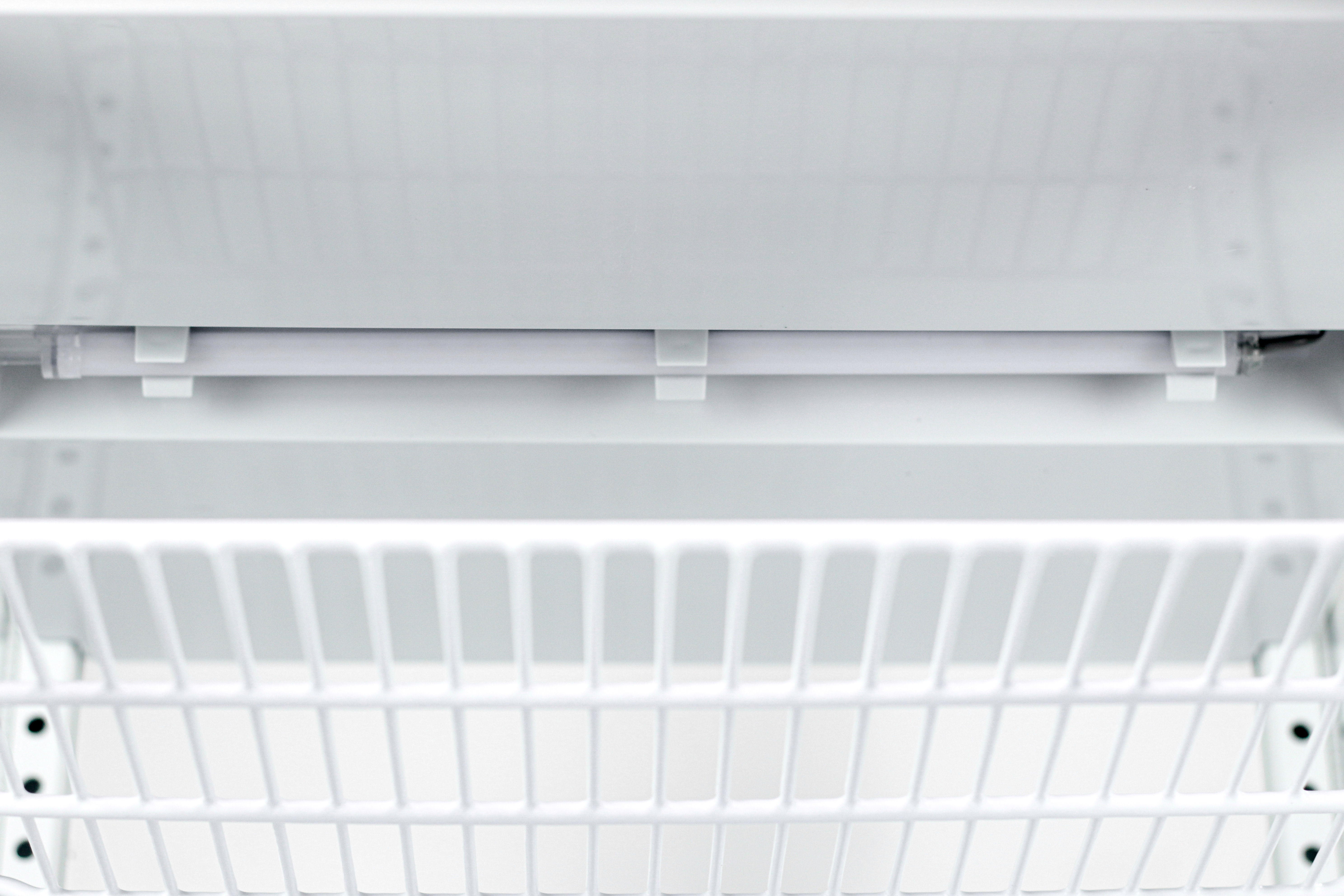 Вітрина холодильна HURAKAN HKN-UPD98W White