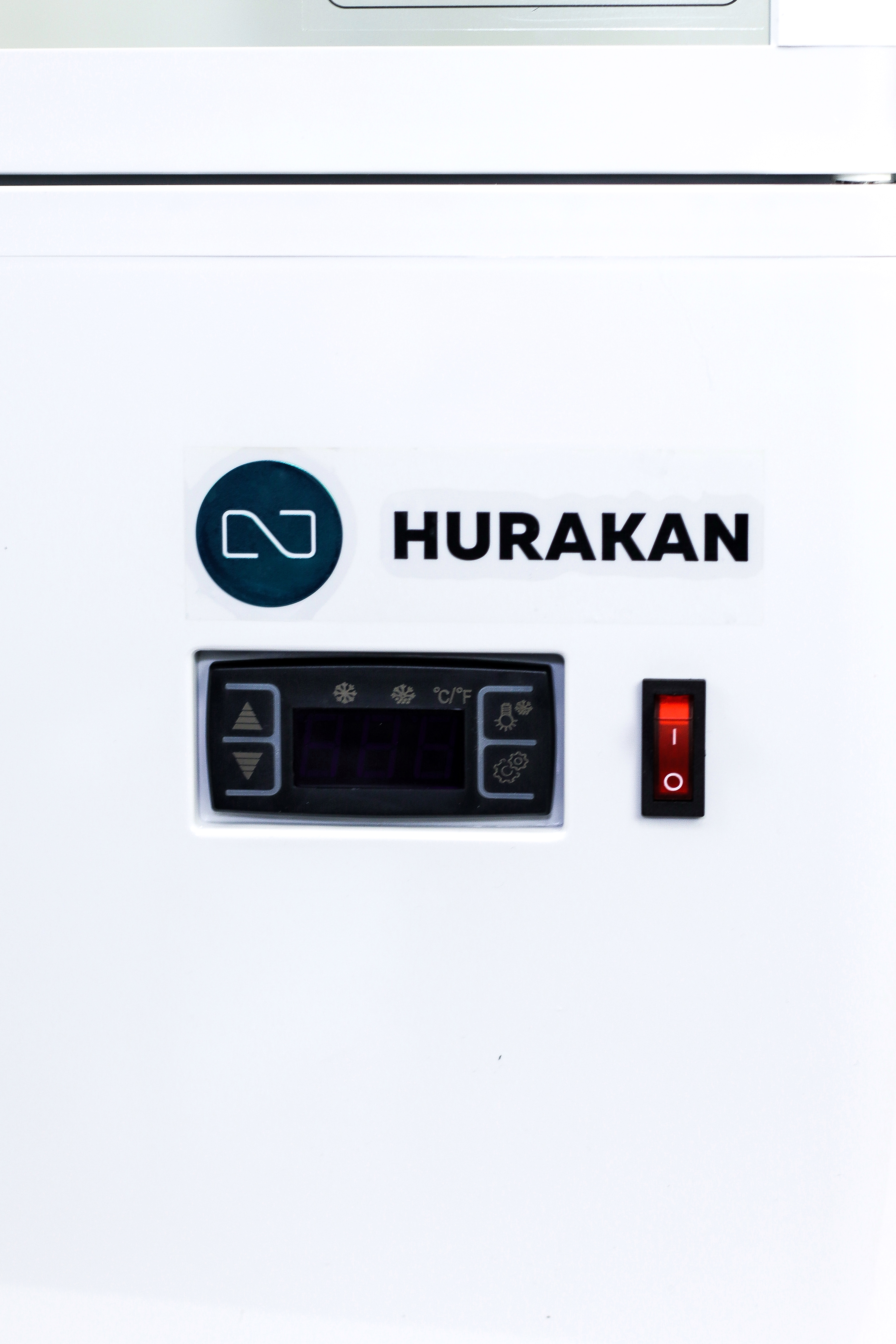 Вітрина холодильна HURAKAN HKN-UPD98W White