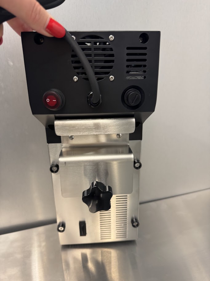 Апарат Sous Vide Hurakan HKN-SV40