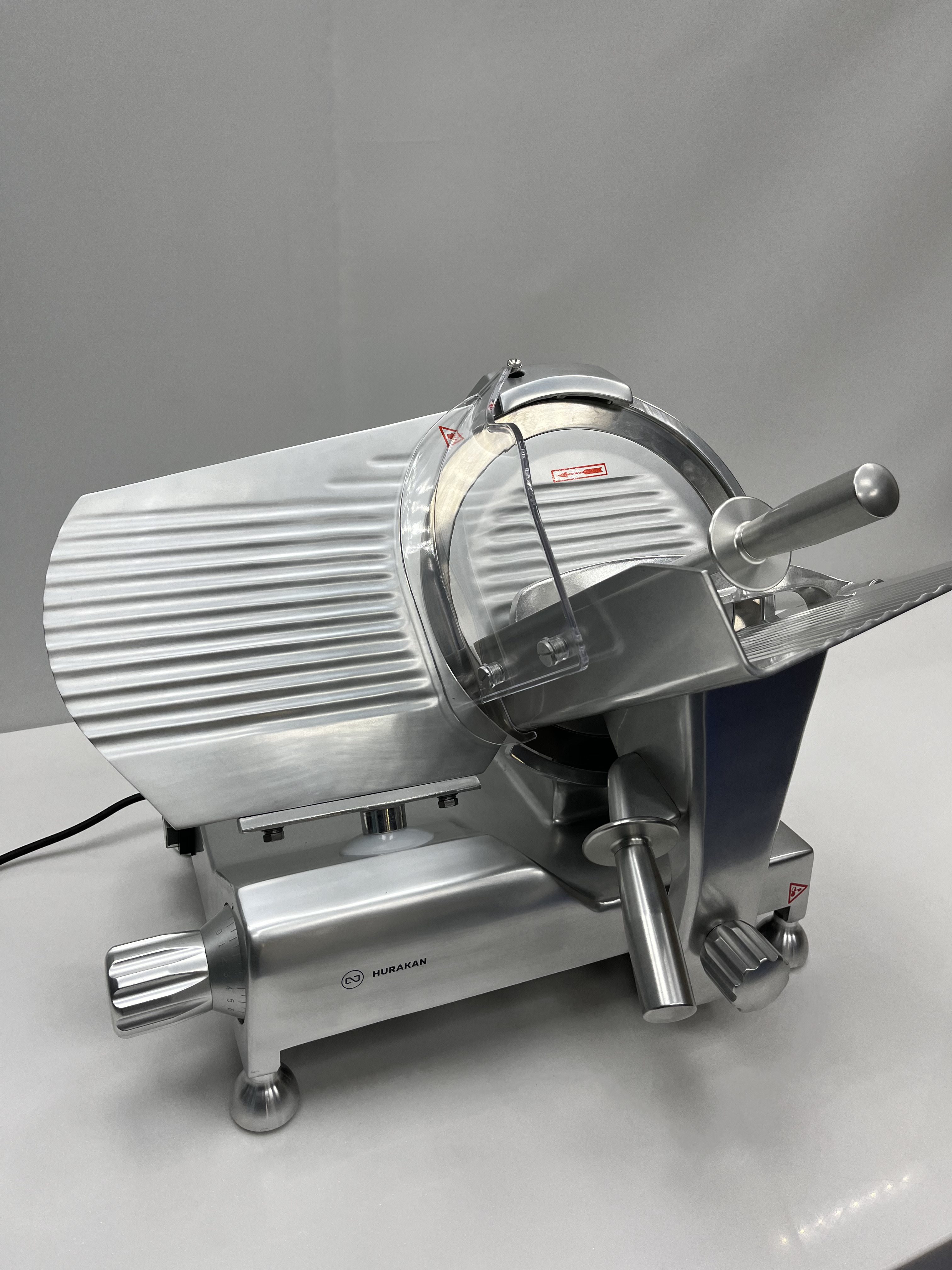 Слайсер Hurakan HKN-HM300L