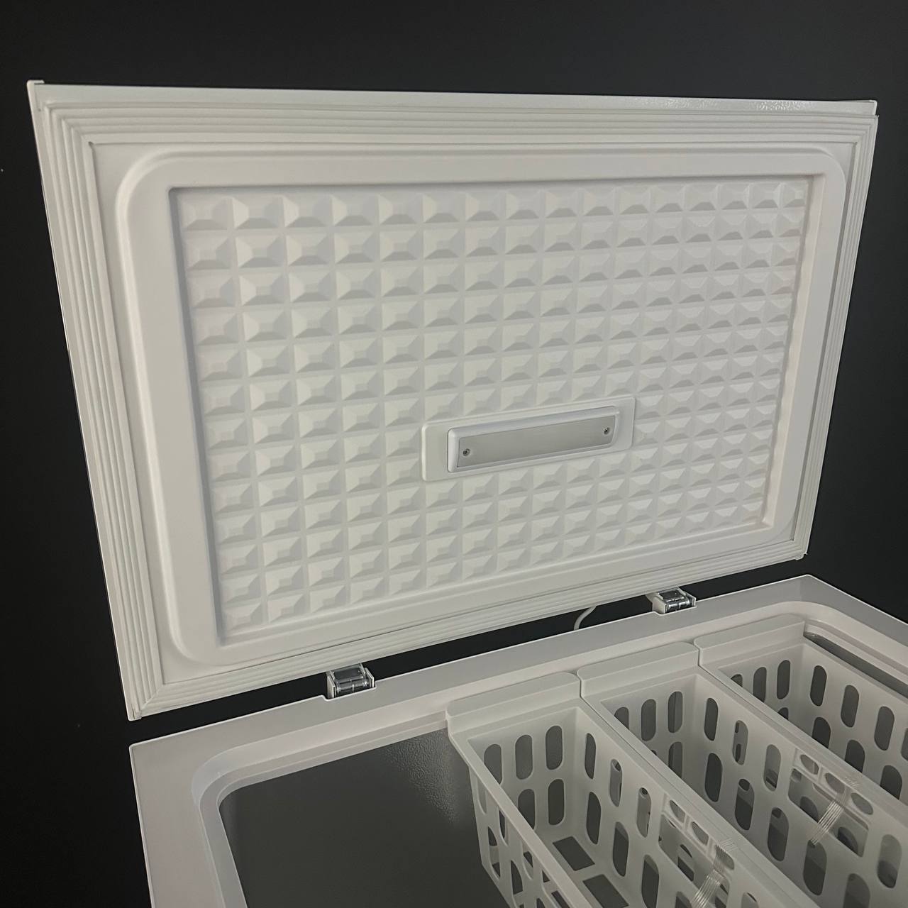 Скриня морозильна GoodFood GF-CF200 WHITE