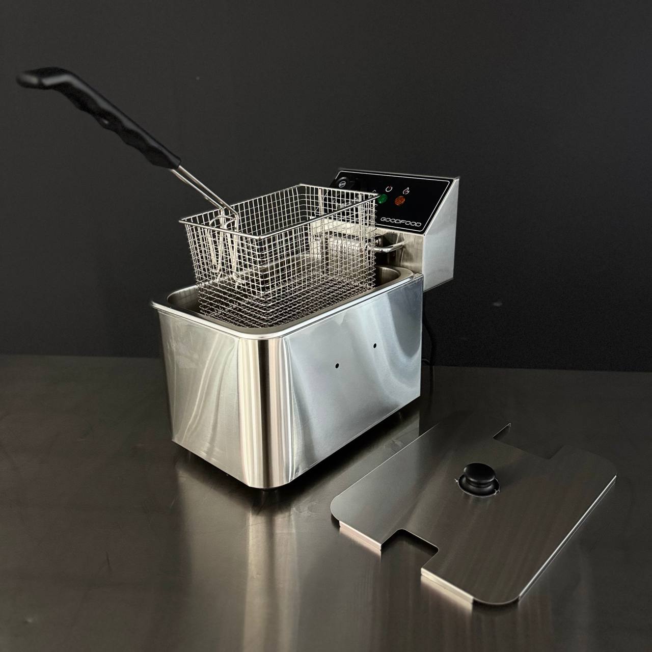 Фритюрница электрическая GoodFood EF4 BLACK