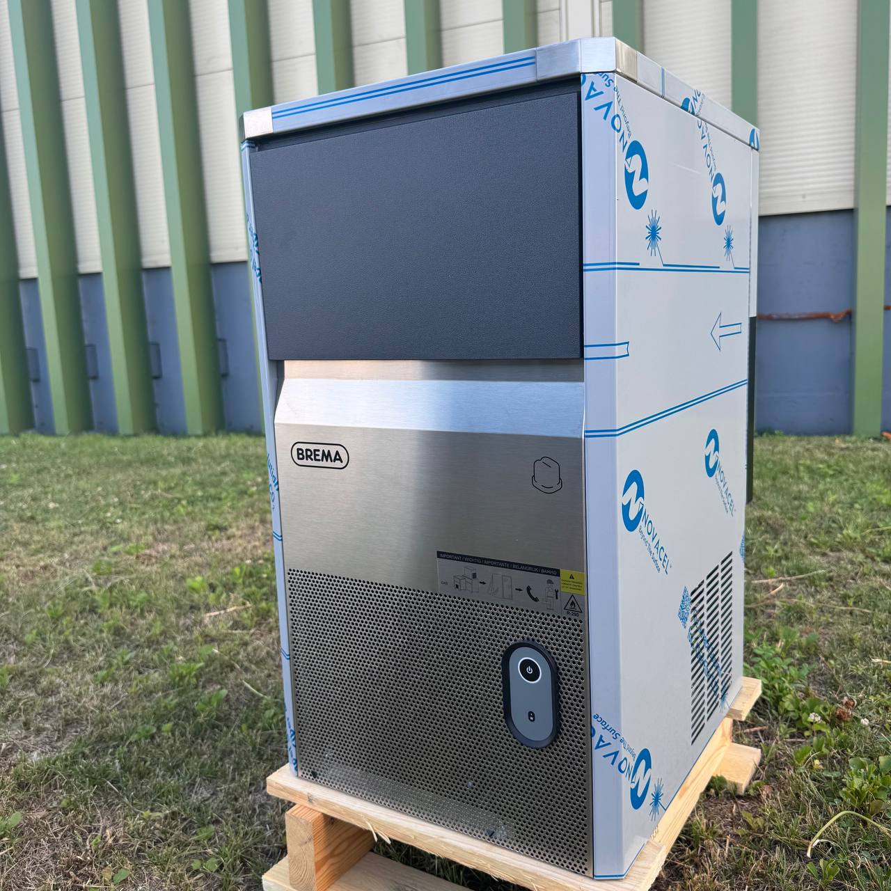 Льдогенератор Brema CB249AHC