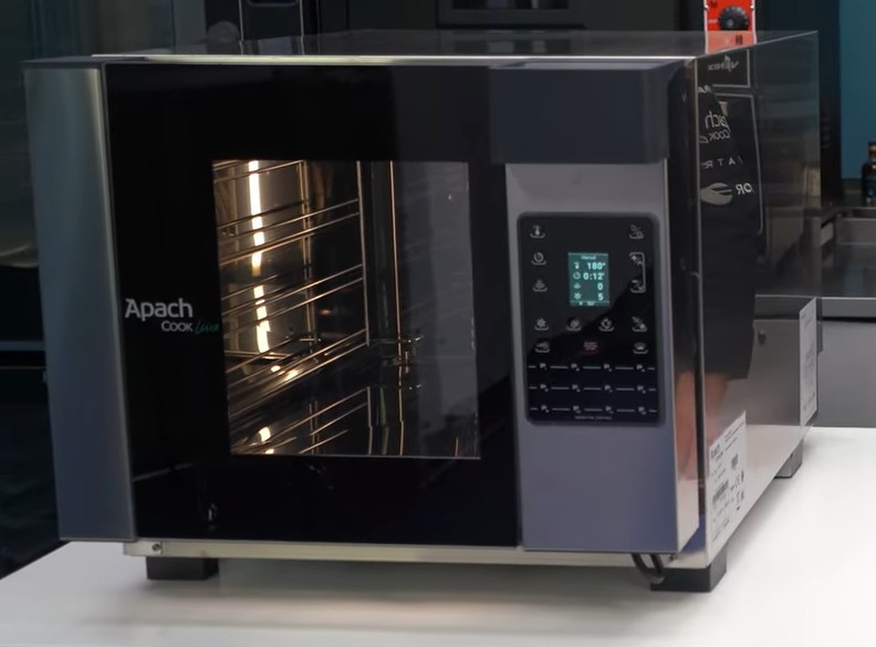 Конвекционная печь Apach AV043D
