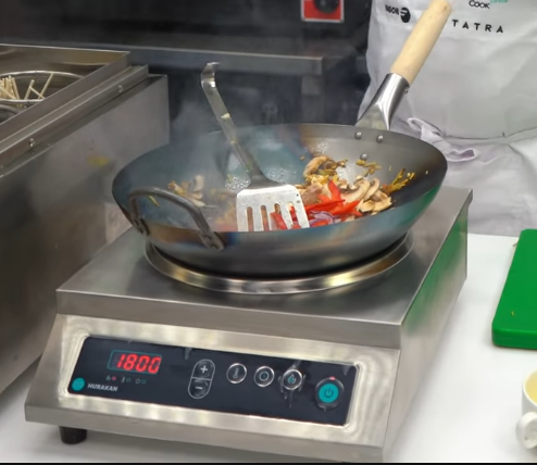 Индукционная плита Hurakan HKN-ICW35M WOK