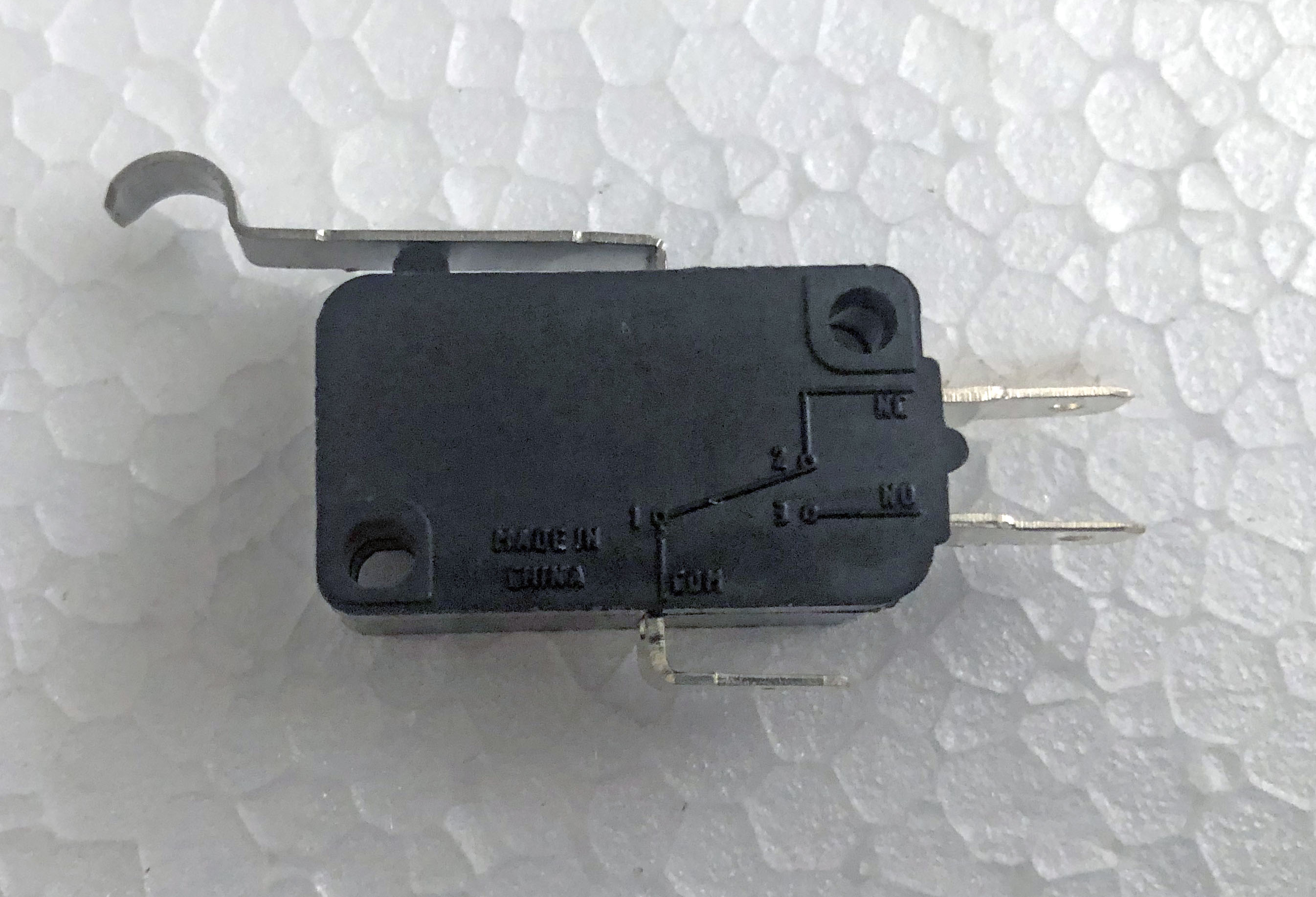 Микровыключатель JAU V-154-1C25 83689