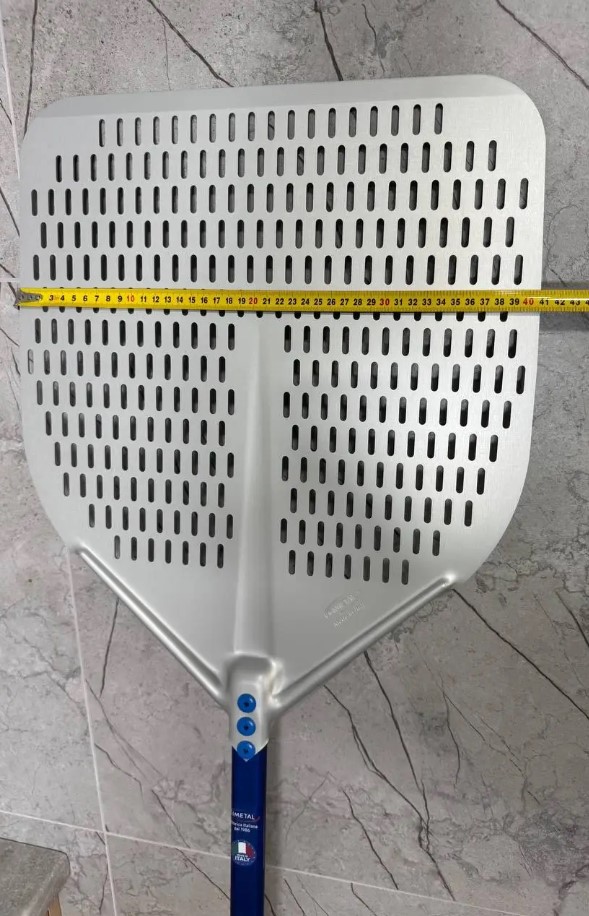 Перфорированная лопата для пиццы Gi-Metal A-41RF/120 AZZURRA