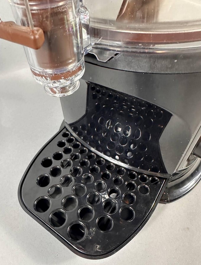 Апарат для приготування гарячого шоколаду Ugolini DELICE 3 black