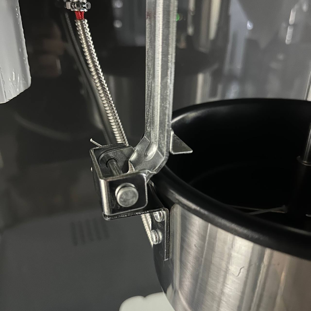 Аппарат для приготовления попкорна EWT INOX PCM-826Y