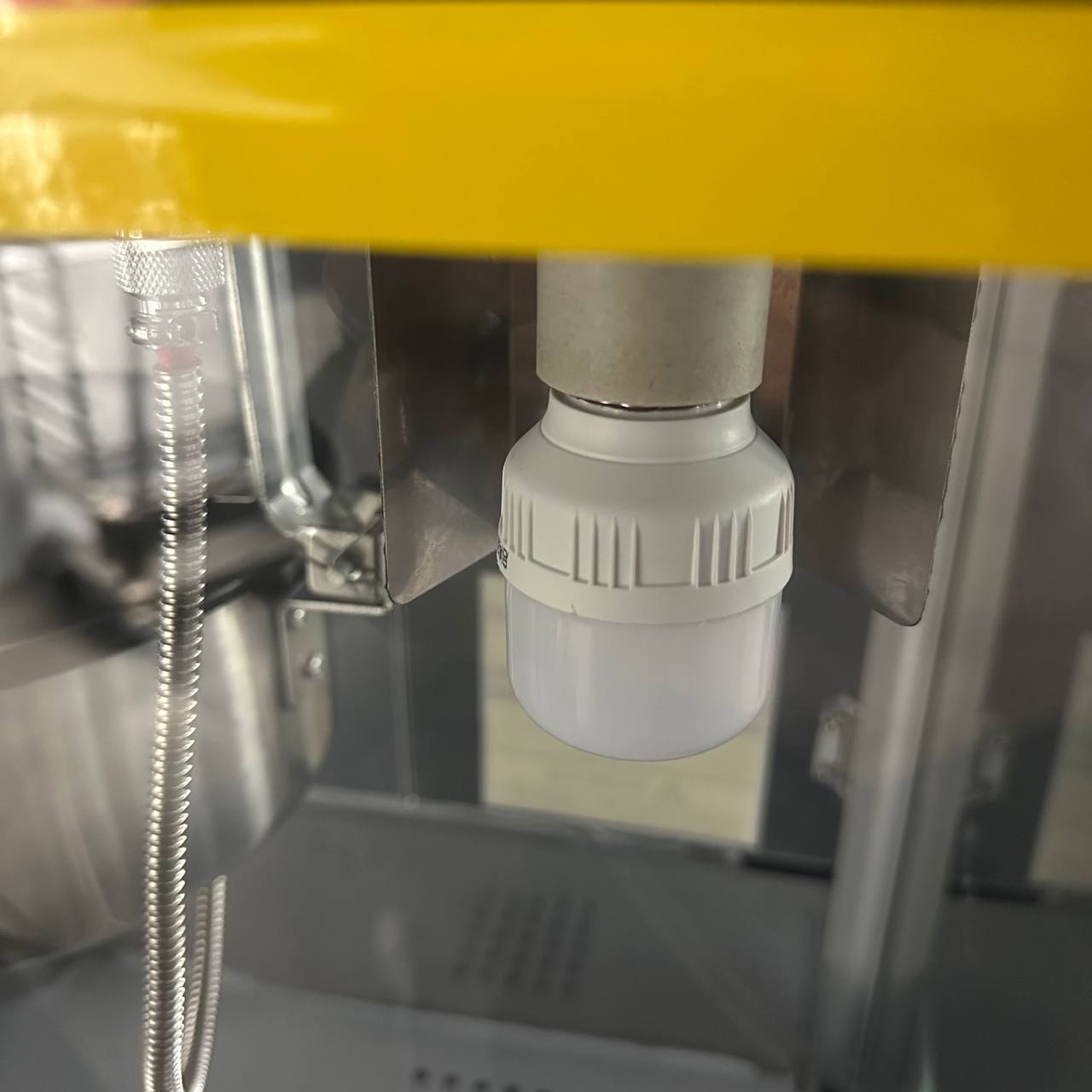 Аппарат для приготовления попкорна EWT INOX PCM-826Y