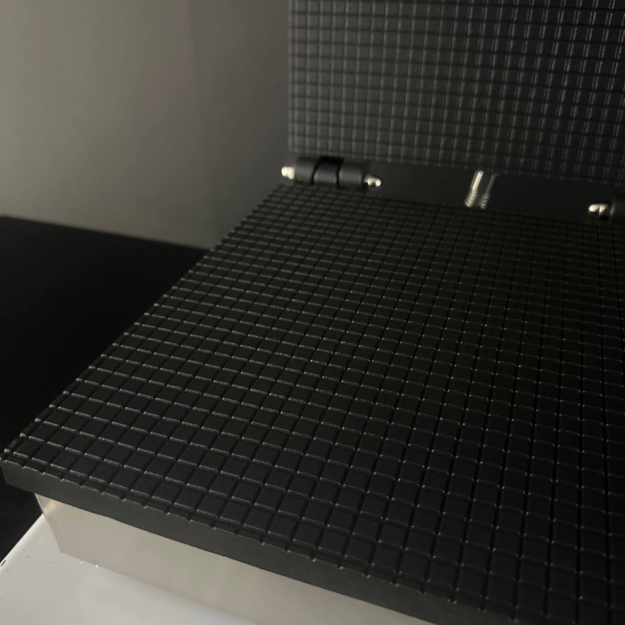 Электрическая вафельница WBS-1PC