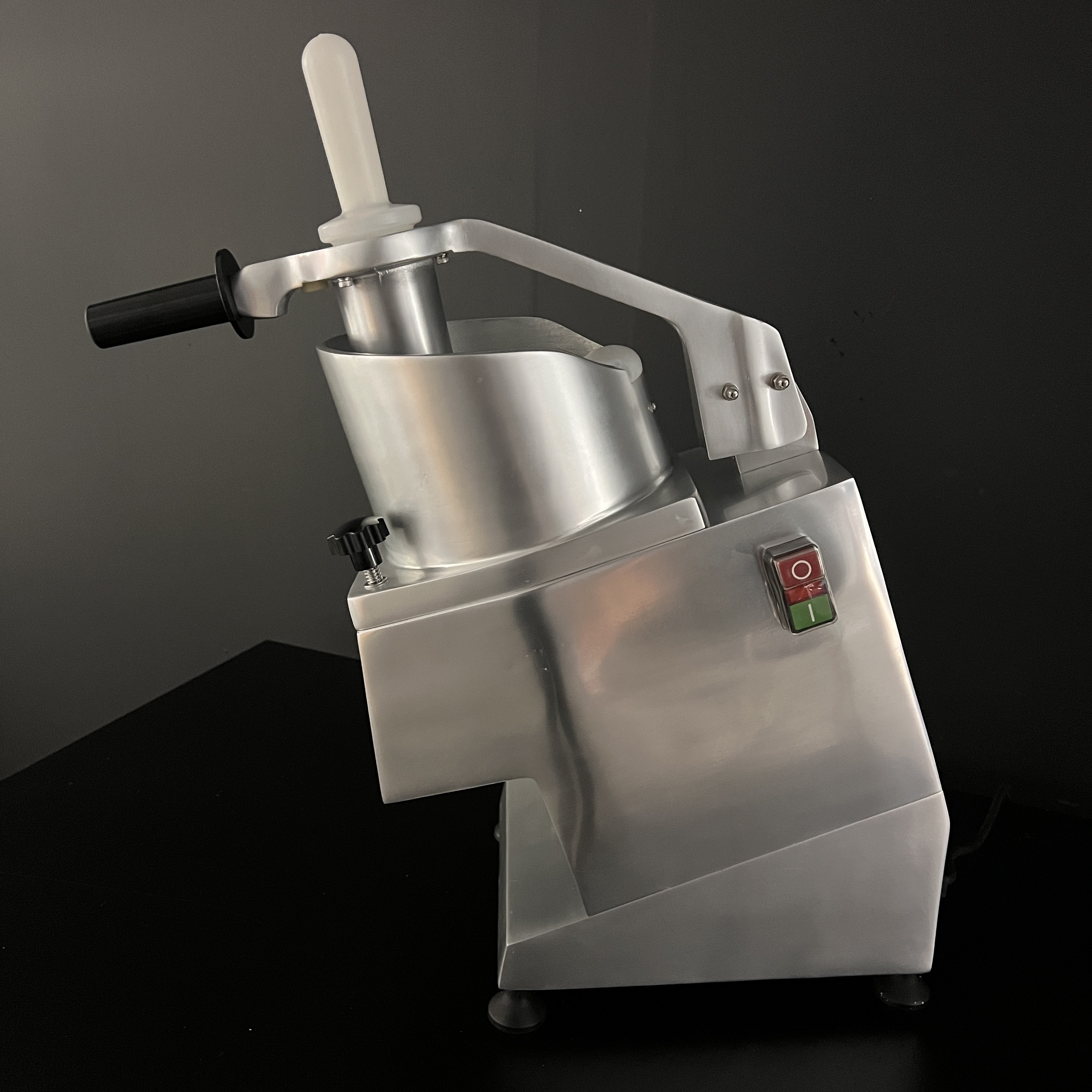 Електрична овочерізка Berg HLC-300AL