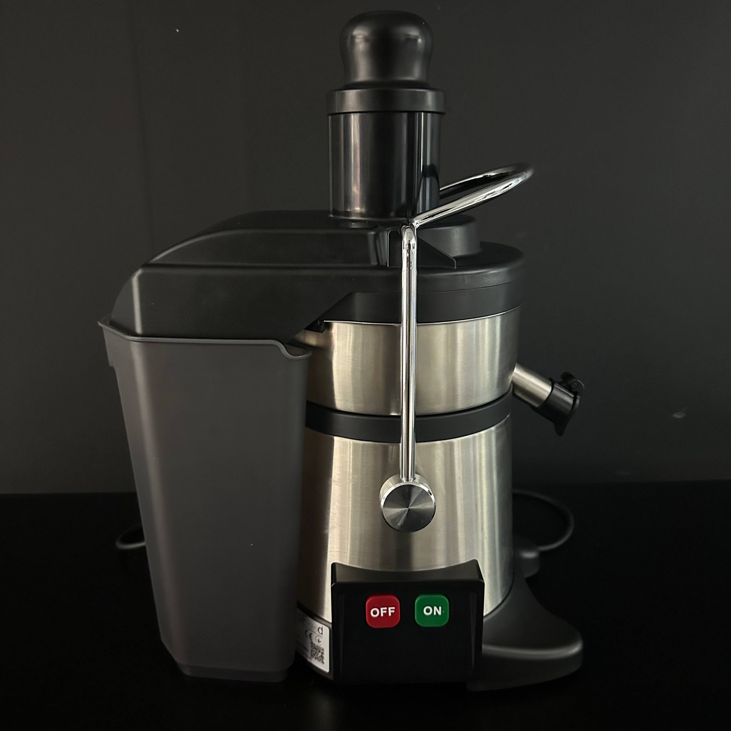 Соковижималка електрична GoodFood FJ150
