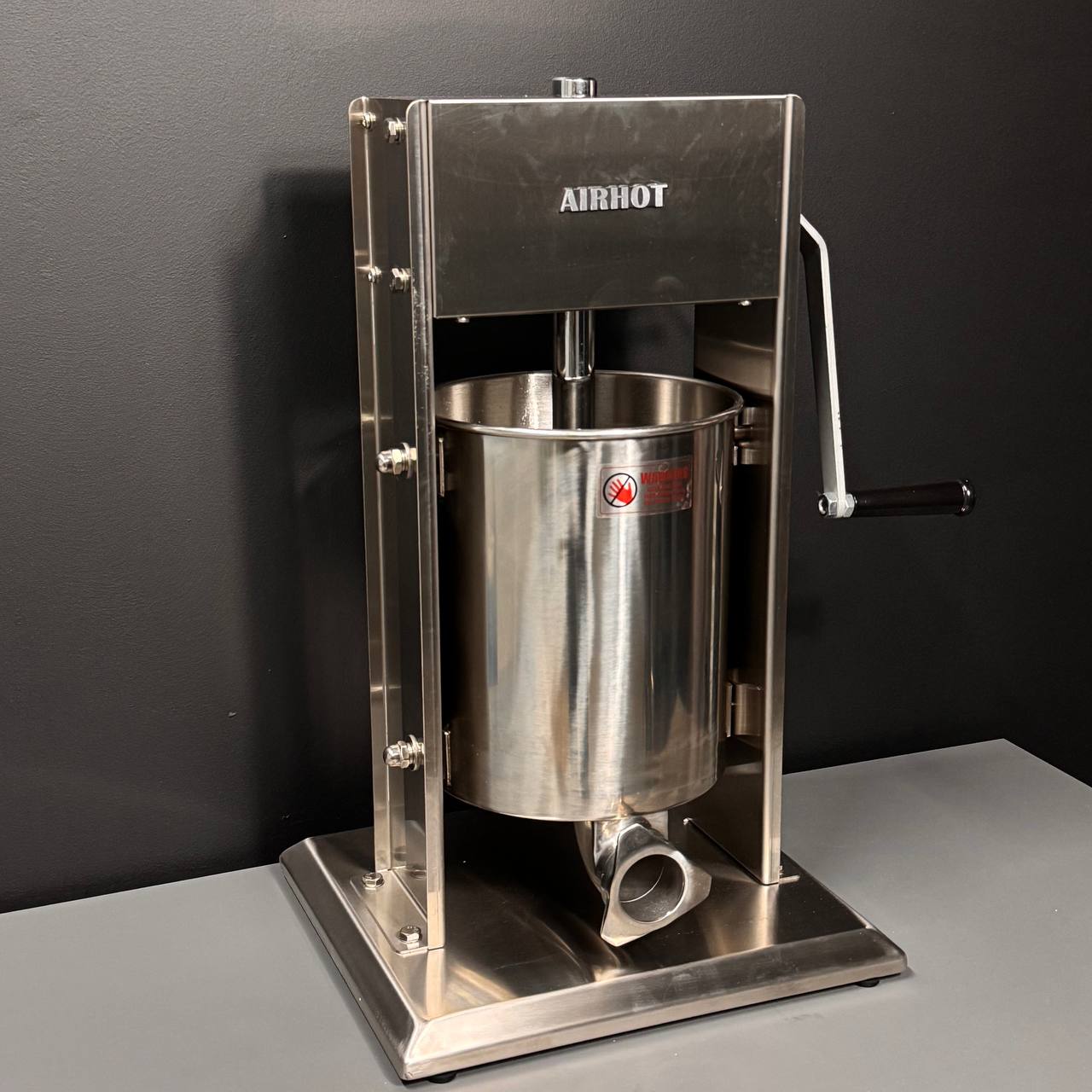 Ковбасний шприц Airhot SV-10