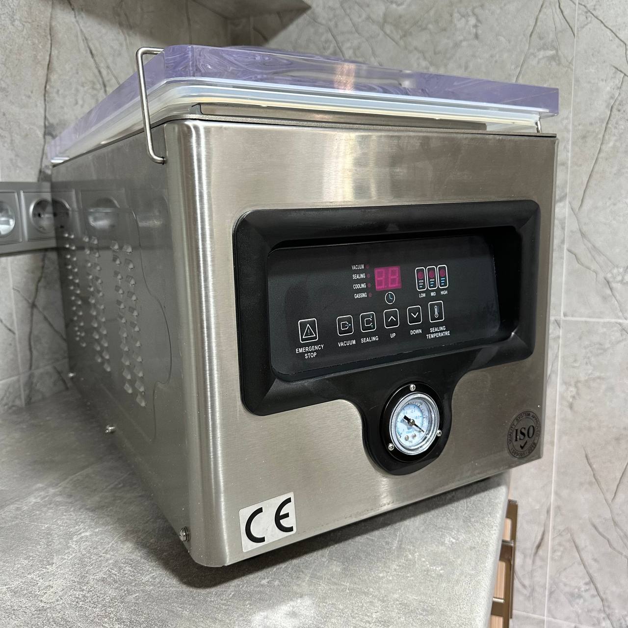 Вакуумний пакувальник HURAKAN HKN-VAC260