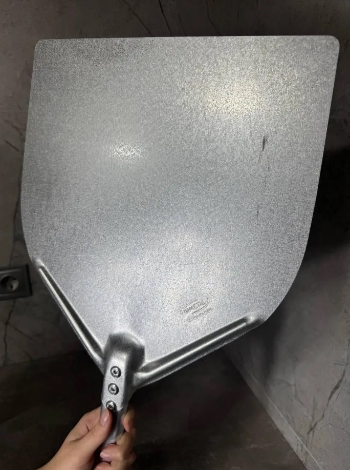 Лопата для піци Gi-Metal AMIKA F-32R