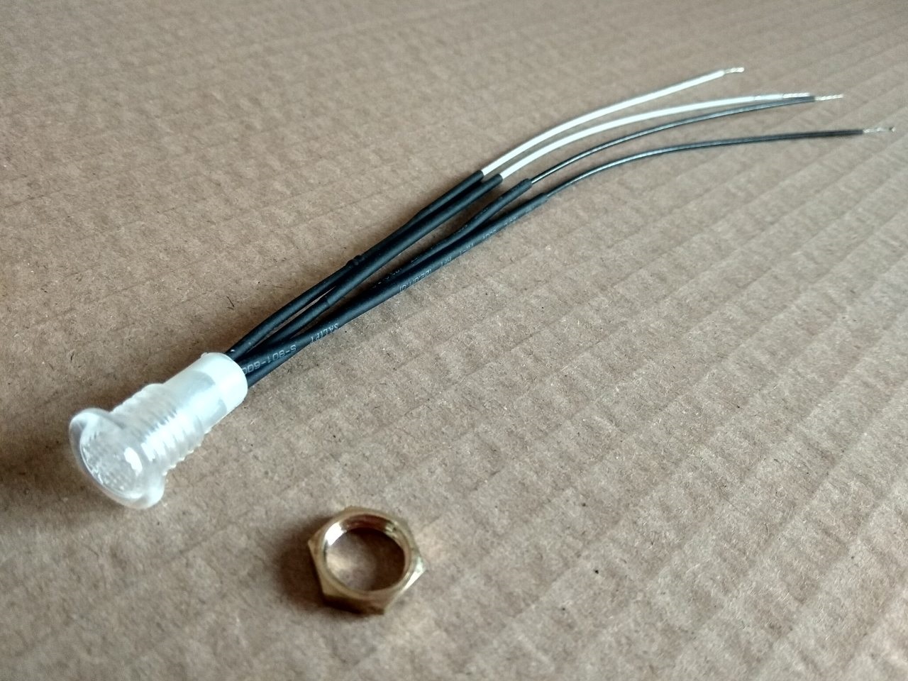 Контрольна лампочка кип'ятильника 211403, 211502, 211882, 208007, 208106, 208205 902059