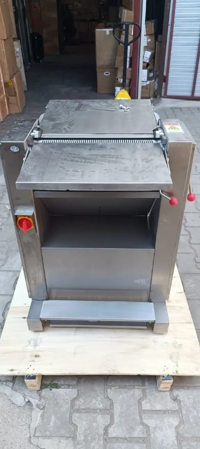 Машина для зняття шкури (свинної) та нарізки м’яса на шпик Vektor NSQP-435