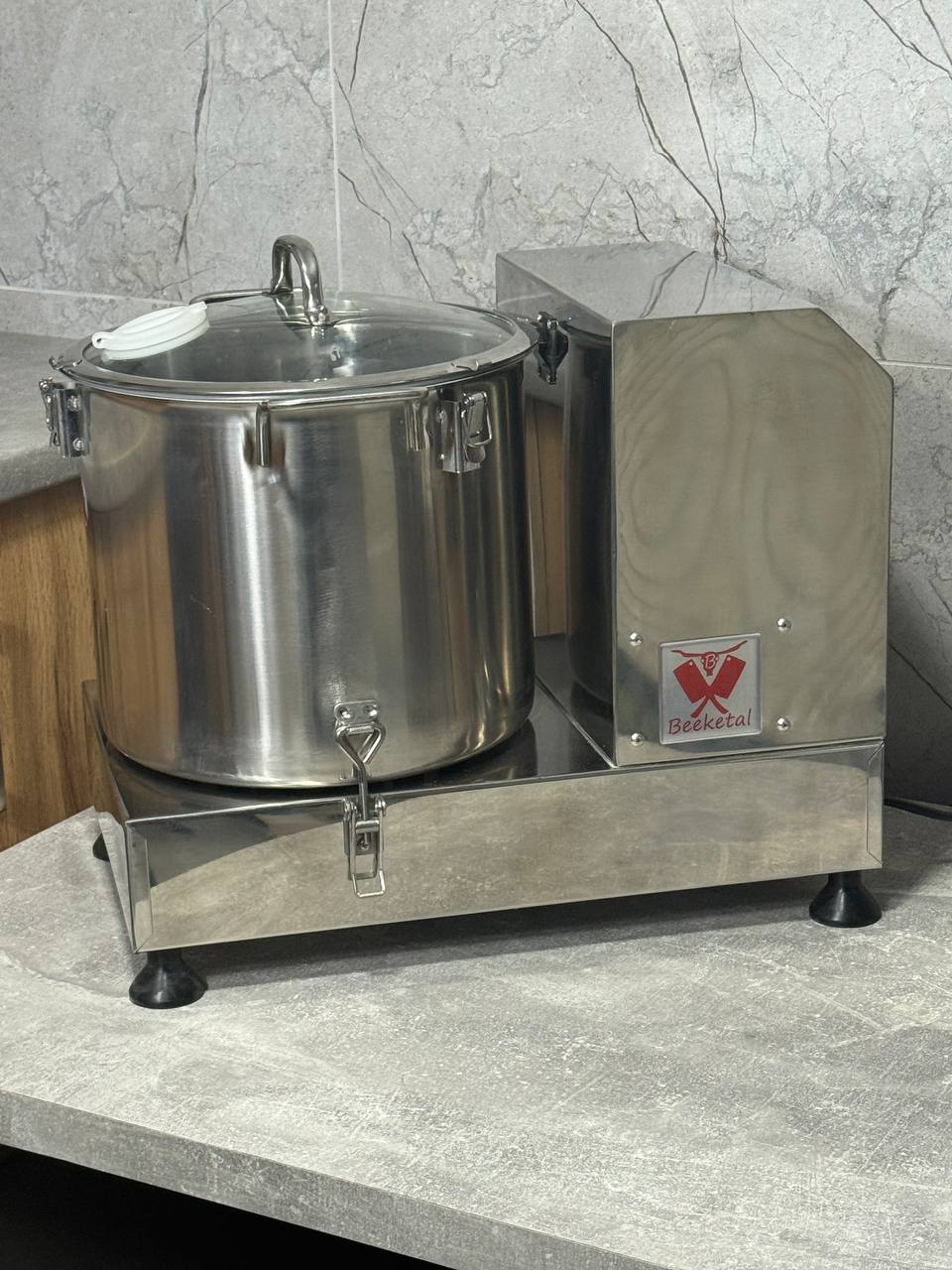 Куттер Beeketal CMT-12 Profi