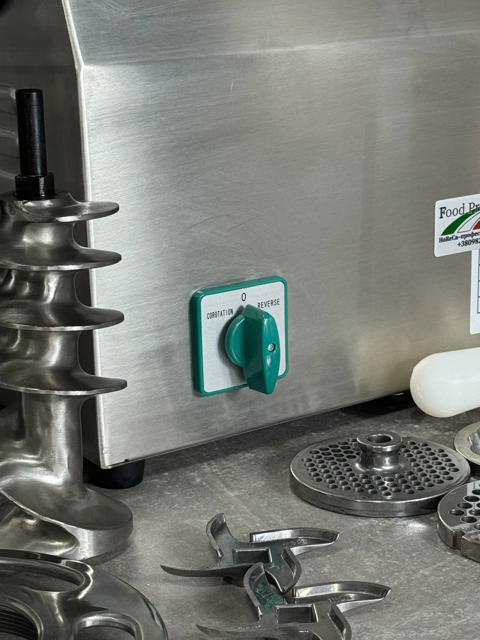 Профессиональная мясорубка GASTROMIX MG-32В