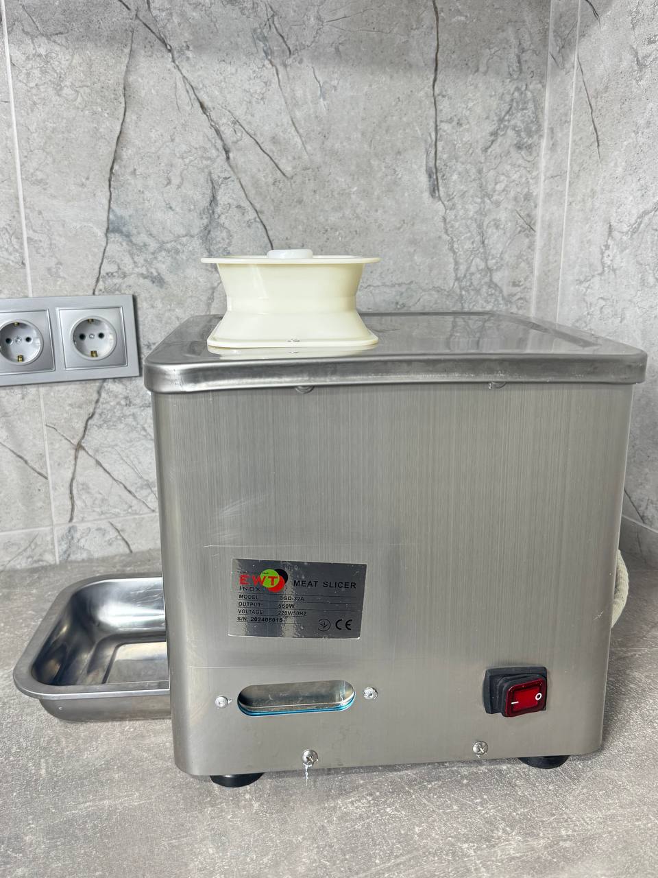 Машина для нарезки EWT INOX DGQ32A
