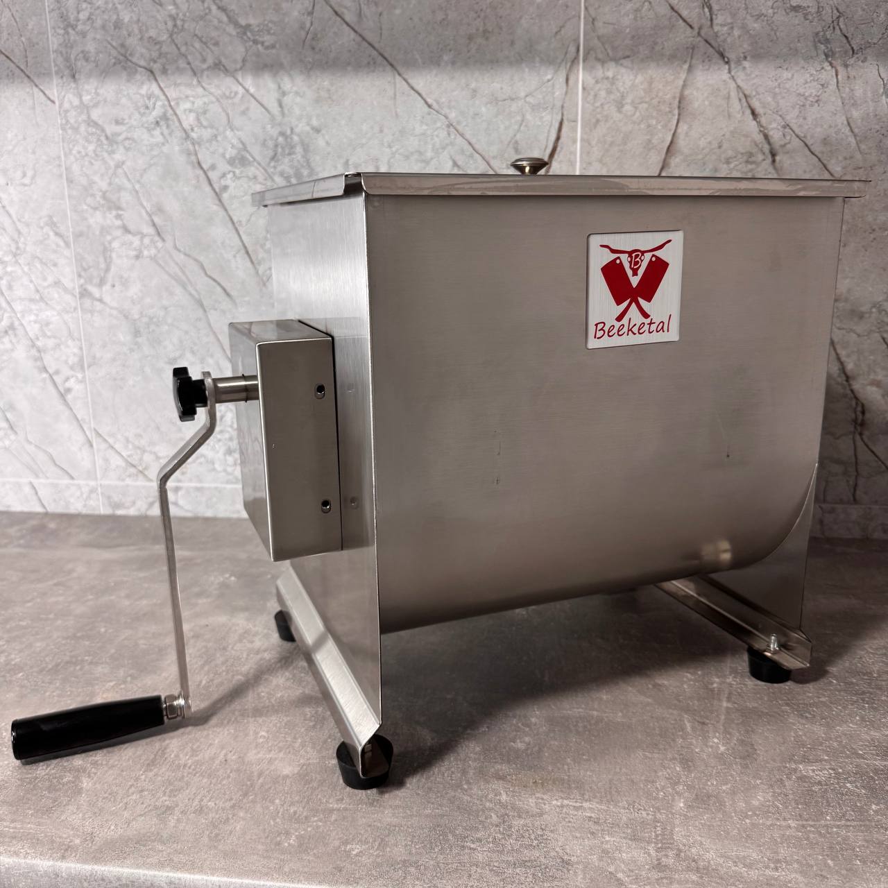 Фаршемішалка Beeketal Mixmaster-20