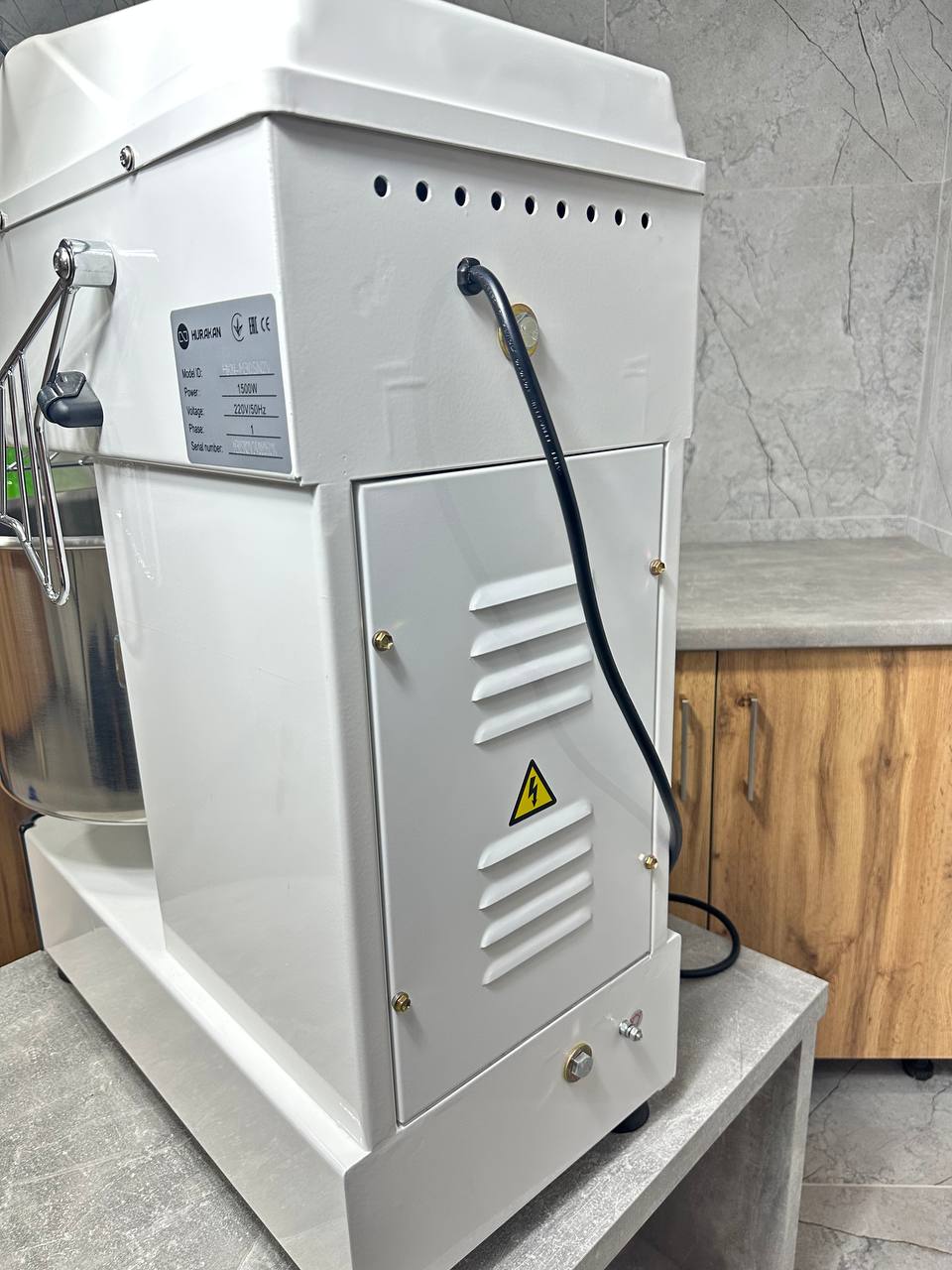 Тістоміс Hurakan HKN-M30SN2V