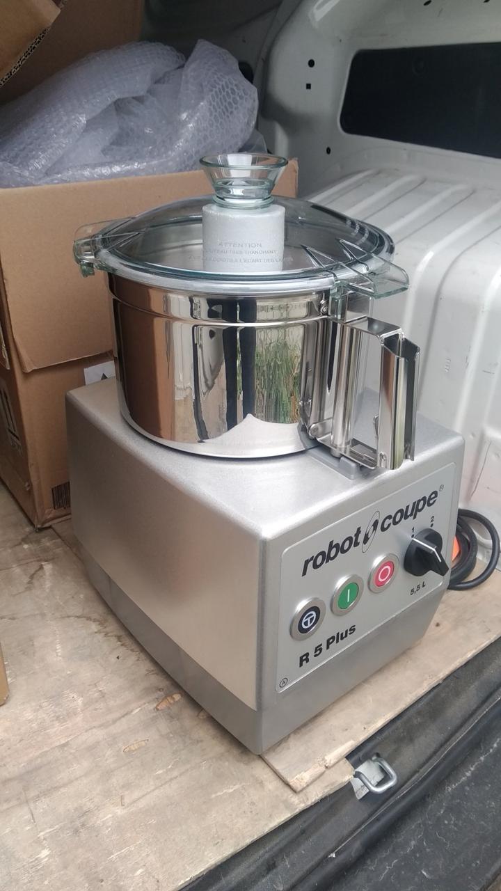 Куттер Robot Coupe R5G (220)