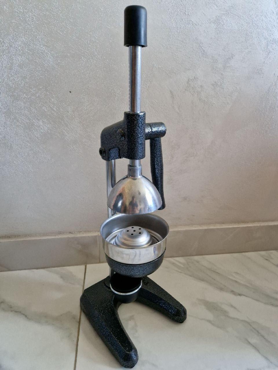 Ручна соковижималка Pimak M087