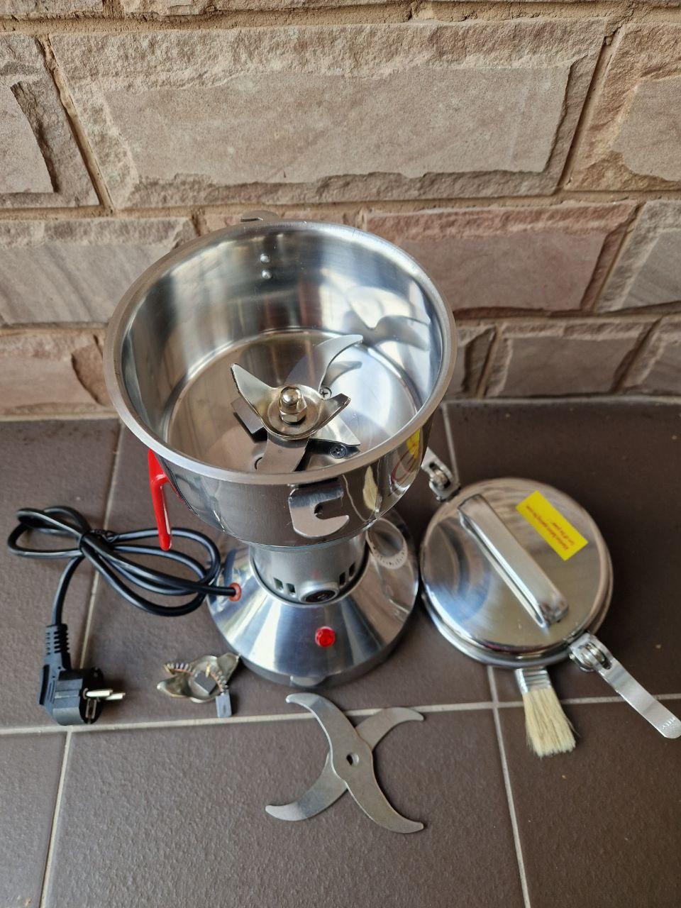Измельчитель высокооборотный GoodFood PG200