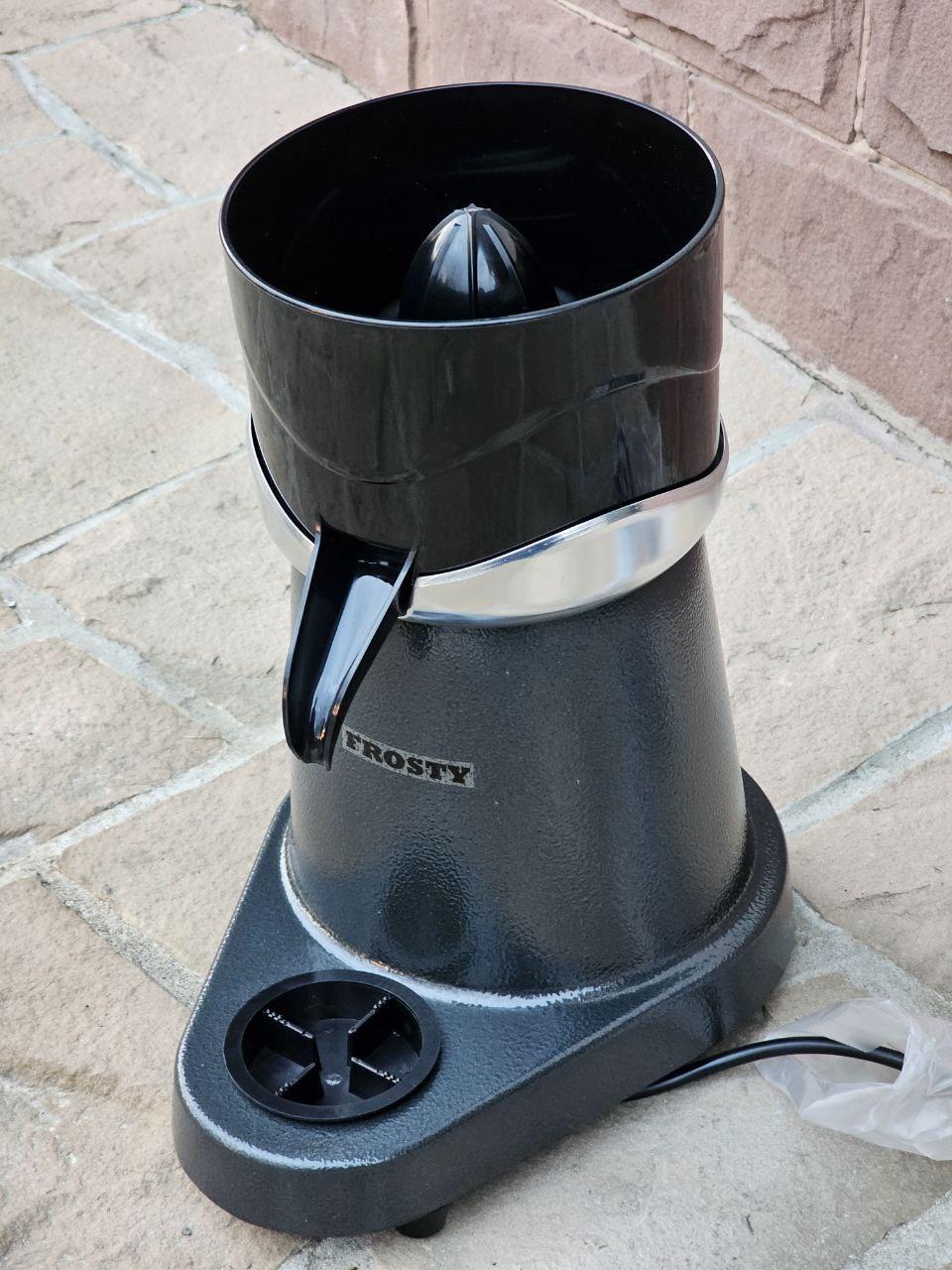 Соковижималка електрична Frosty CJ4
