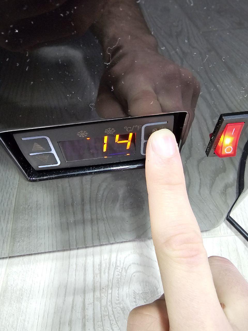 Холодильная витрина HURAKAN HKN-UPD98B black