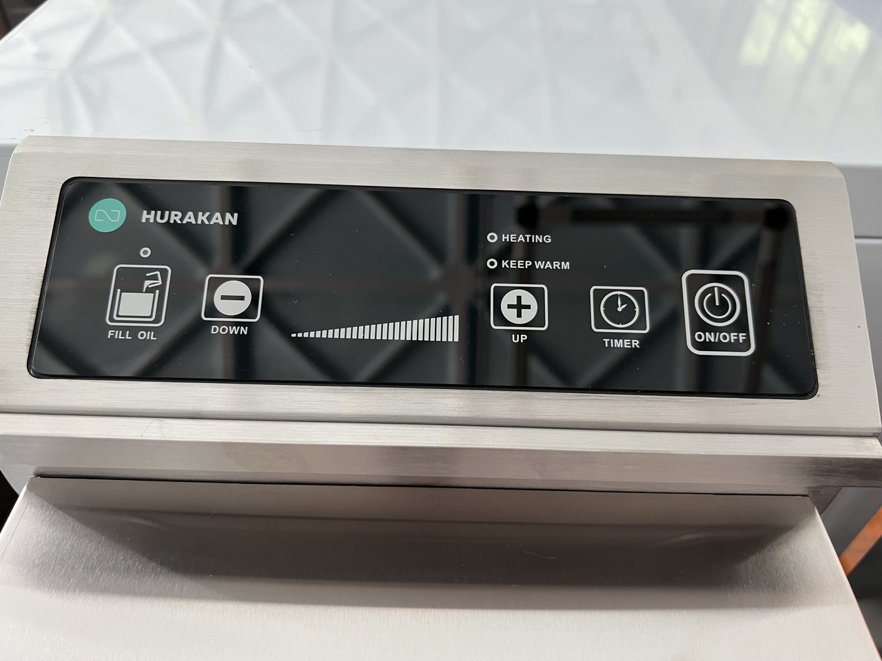 Индукционная фритюрница Hurakan HKN-FDI8T