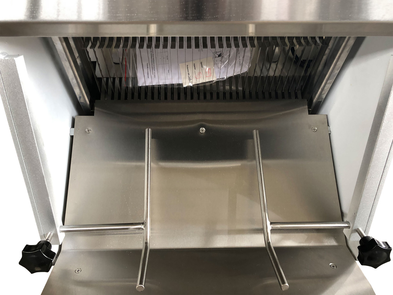 Профессиональная хлеборезка GoodFood BS12T31