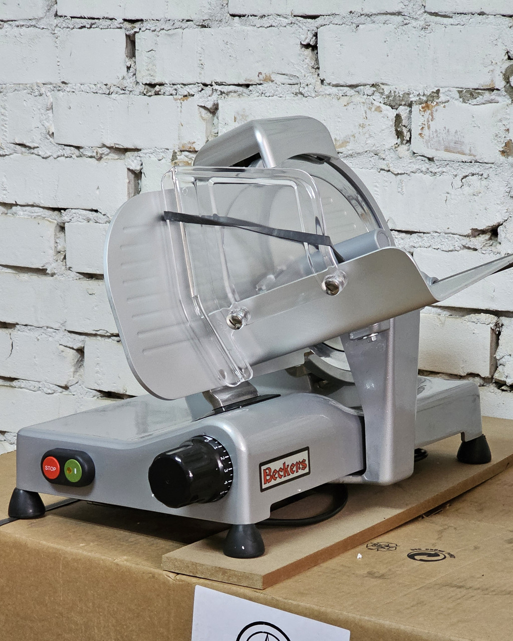 Слайсер Beckers ES 220