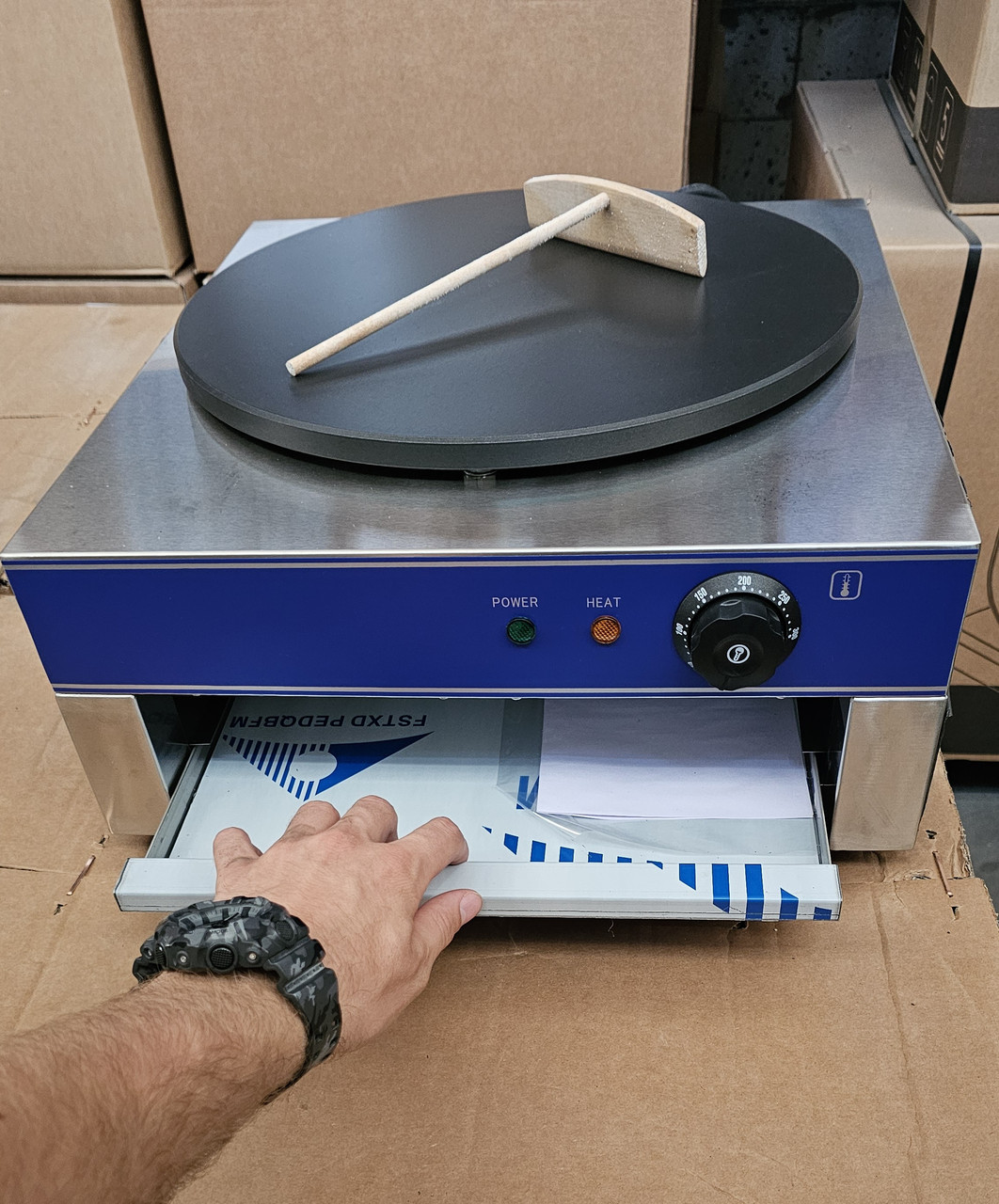 Електрична однопостова млинниця EWT INOX ECM-1