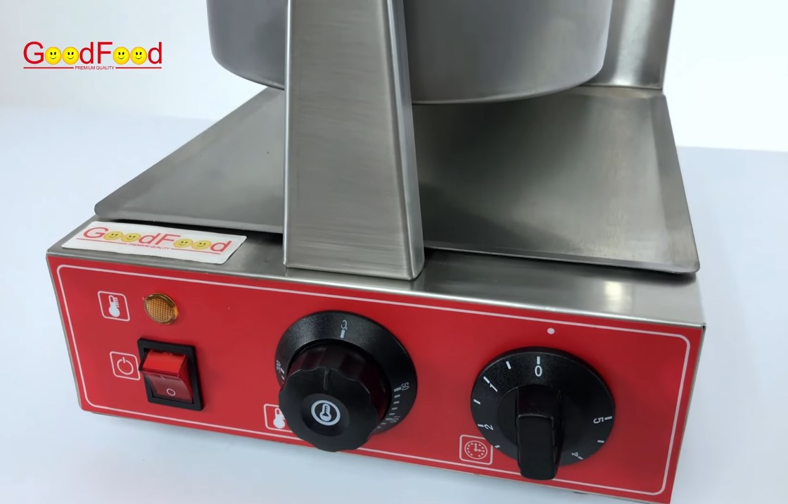Вафельница GoodFood WB1RA