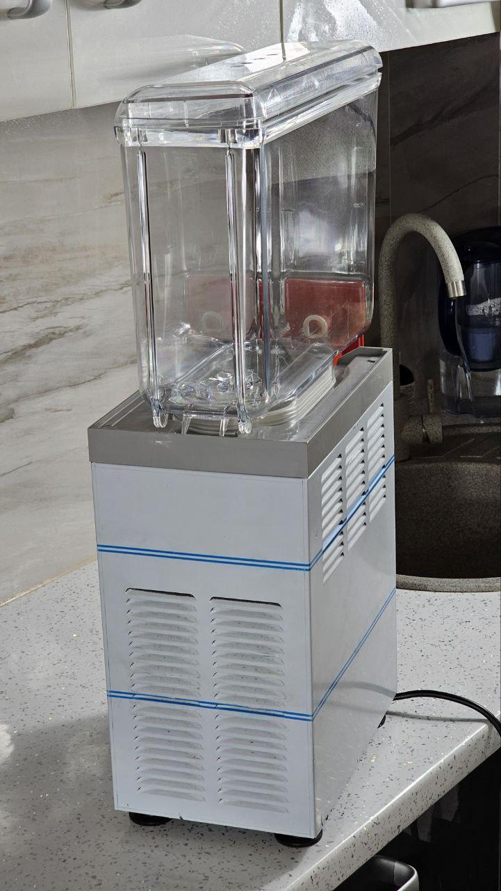 Сокохолодитель Ugolini COMPACT 8/1
