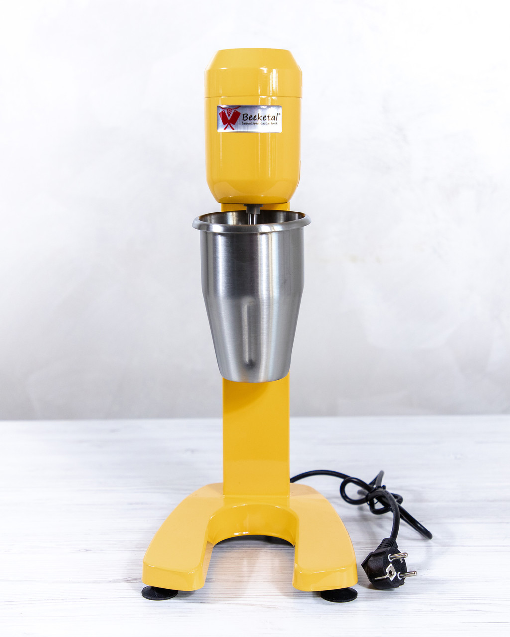 Миксер для молочных коктейлей Beeketal DM-1 желтый