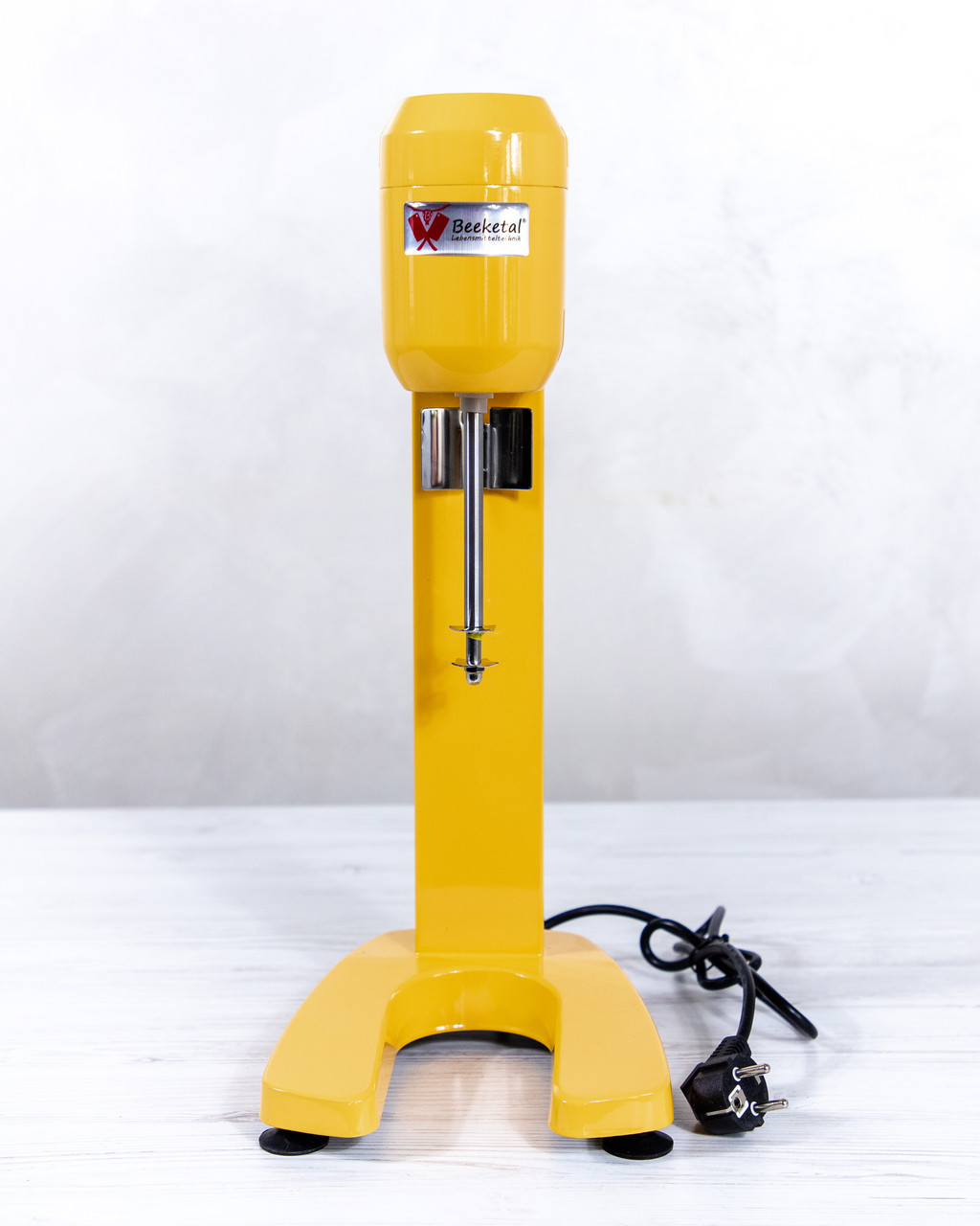 Миксер для молочных коктейлей Beeketal DM-1 желтый